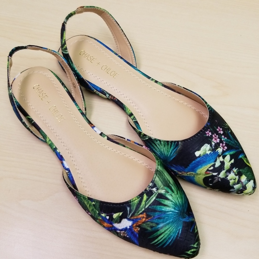 Chase+Chloe Dalena-3 FLORAL Pointed Flats